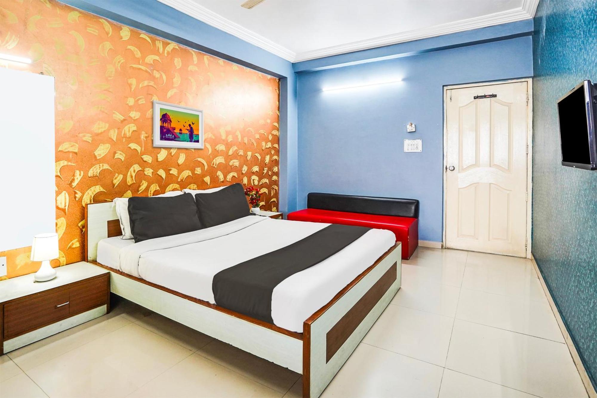 Hotel O Vibrant Residency 阿穆达巴 外观 照片
